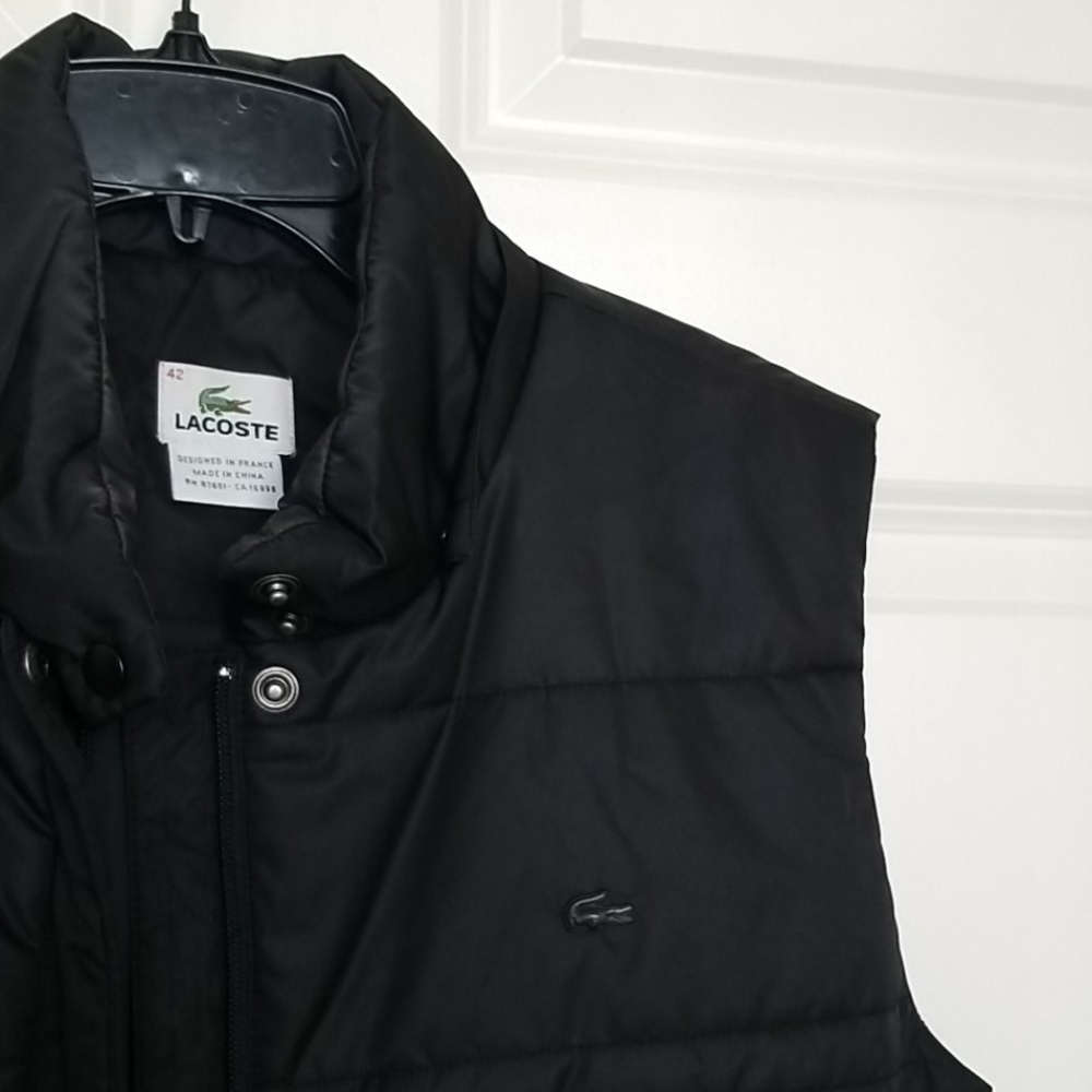 🚫 SOLD - Lacoste Black Puffer Vest - Picture 5 of 8